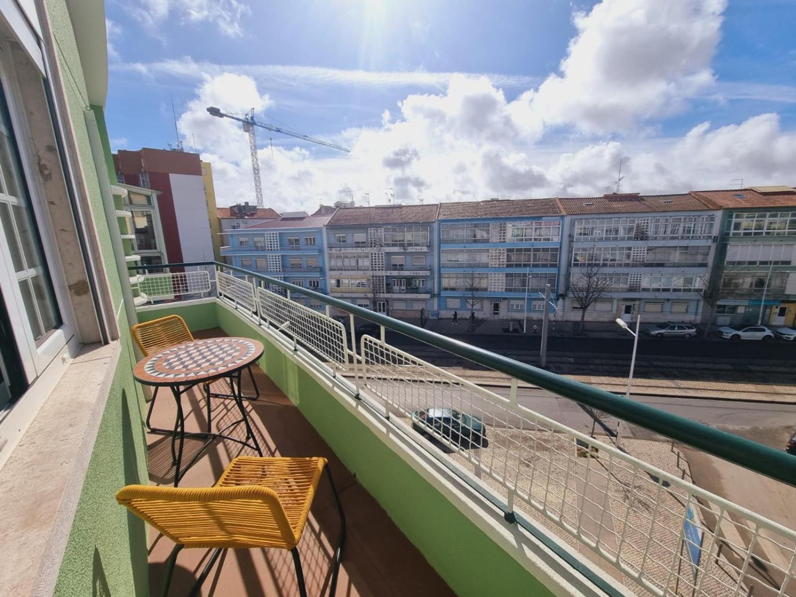 Almada Central By Innkeeper ภายนอก รูปภาพ